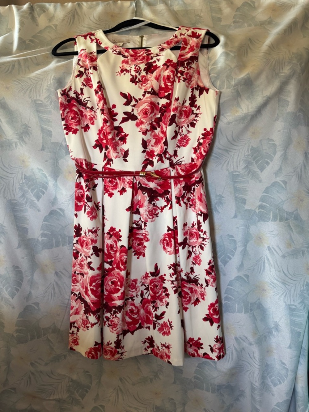 CB Established in 1962 Floral Dress in White and Pink